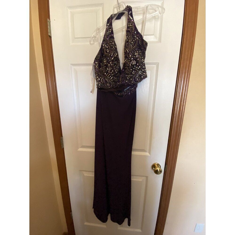 NWT! Sexy Clarisse Prom 2-piece beaded mermaid prom dress! Size 9/10. Eggplant